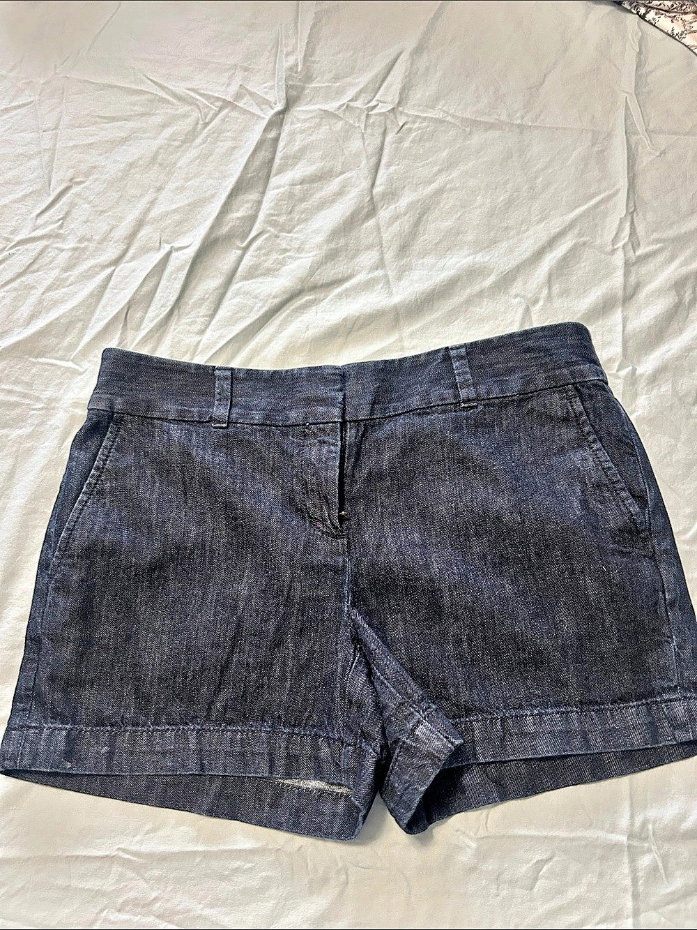 LOFT Denim Shorts Size 4 Like New